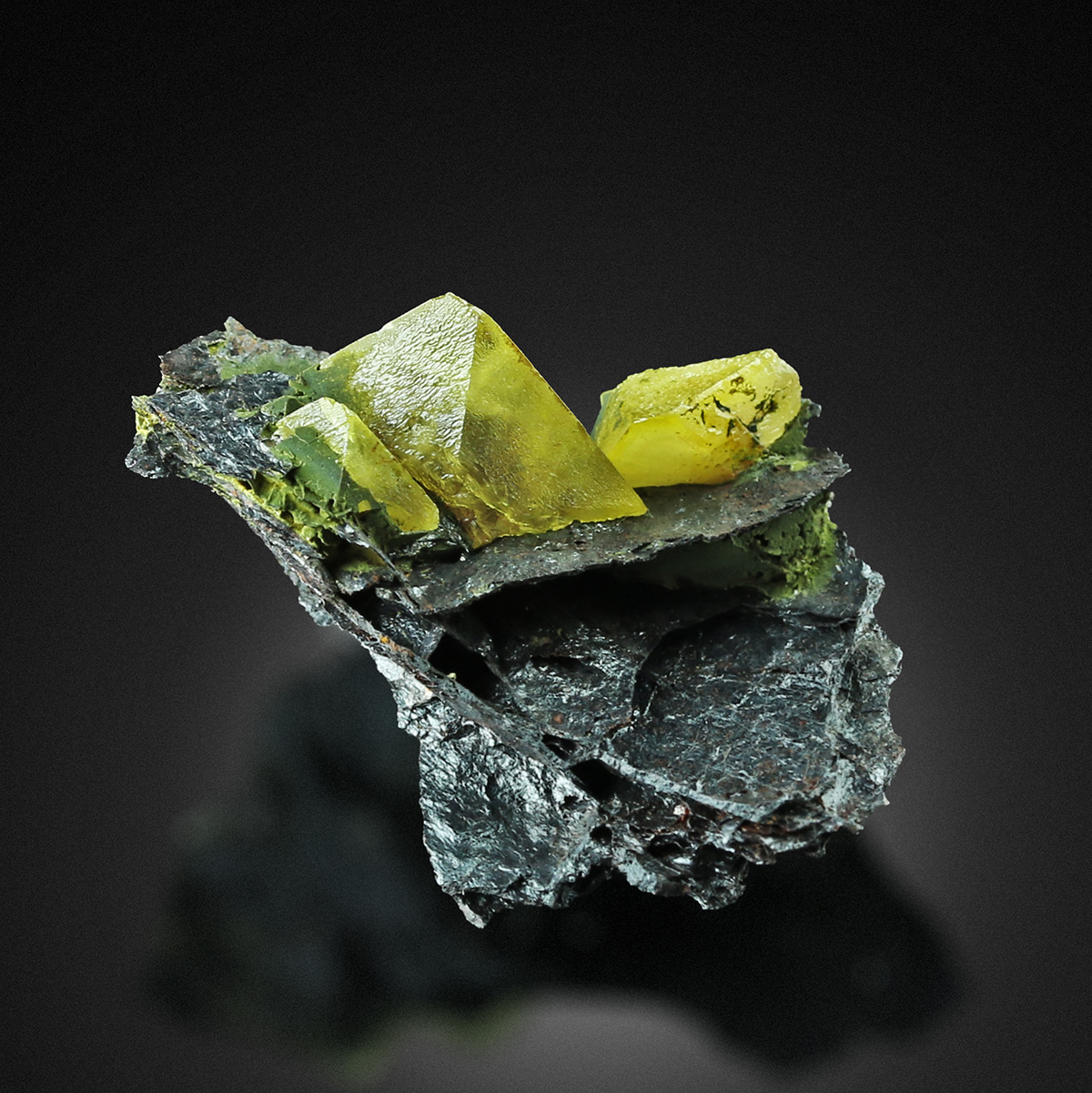 Wulfenite