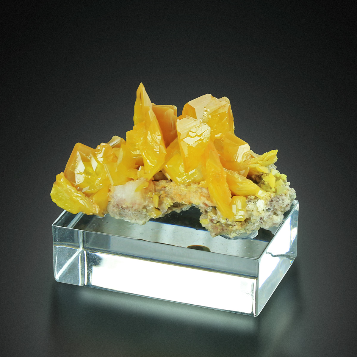 Wulfenite