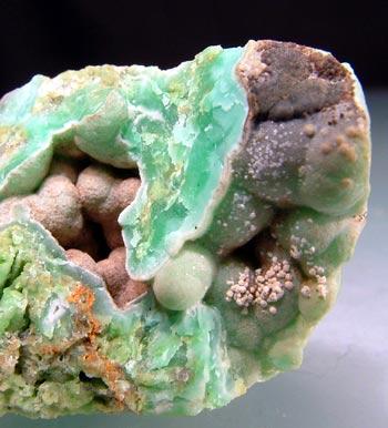 Hemimorphite