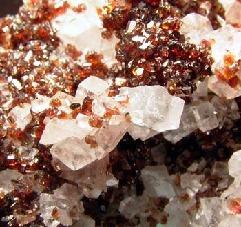 Uvite & Magnesite