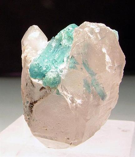 Indicolite & Quartz