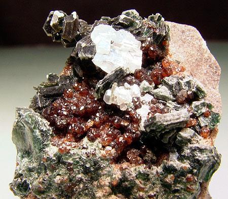 Vesuvianite & Clinochlore