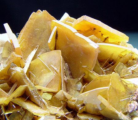 Wulfenite