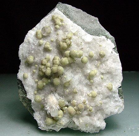 Gyrolite & Okenite