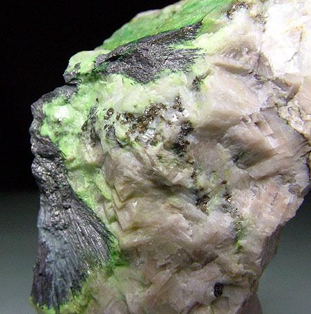 Millerite Zaratite & Sphalerite