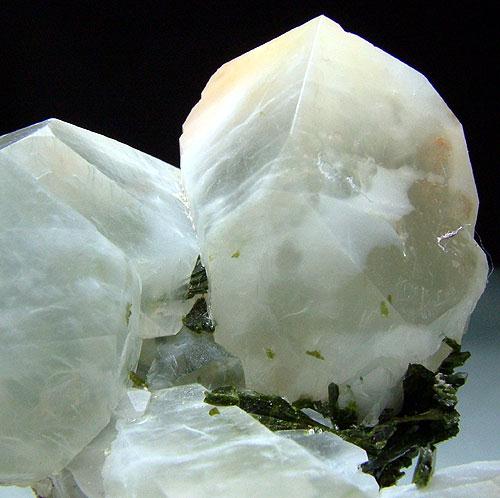 Quartz With Byssolite Inclusions & Epidote