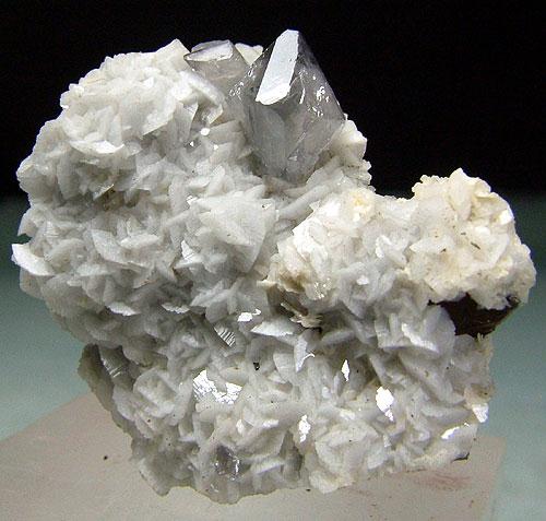 Scheelite With Calcite