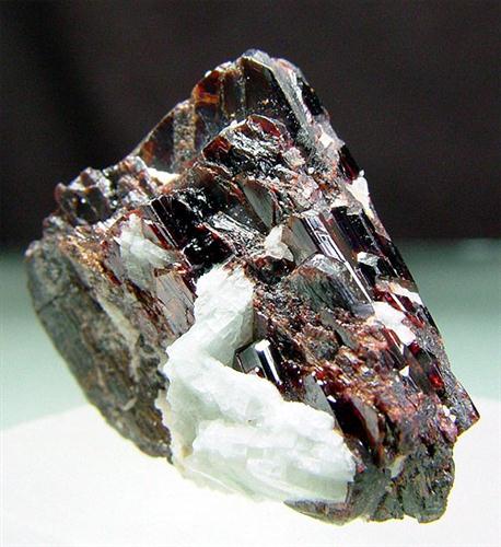 Tantalite-(Mn)