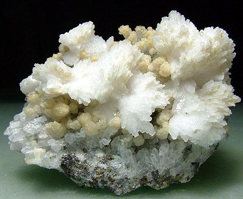 Calcite Siderite & Quartz