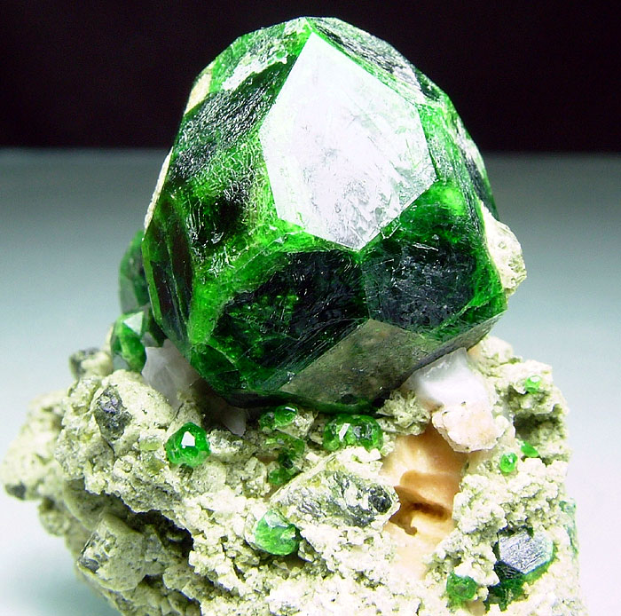 Demantoid