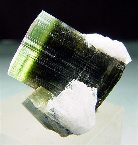 Elbaite With Cleavelandite