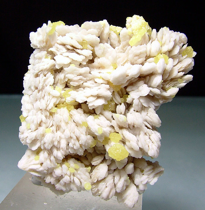 Native Sulphur & Baryte