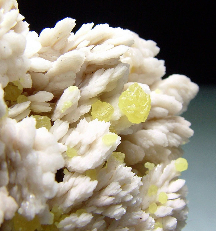 Native Sulphur & Baryte