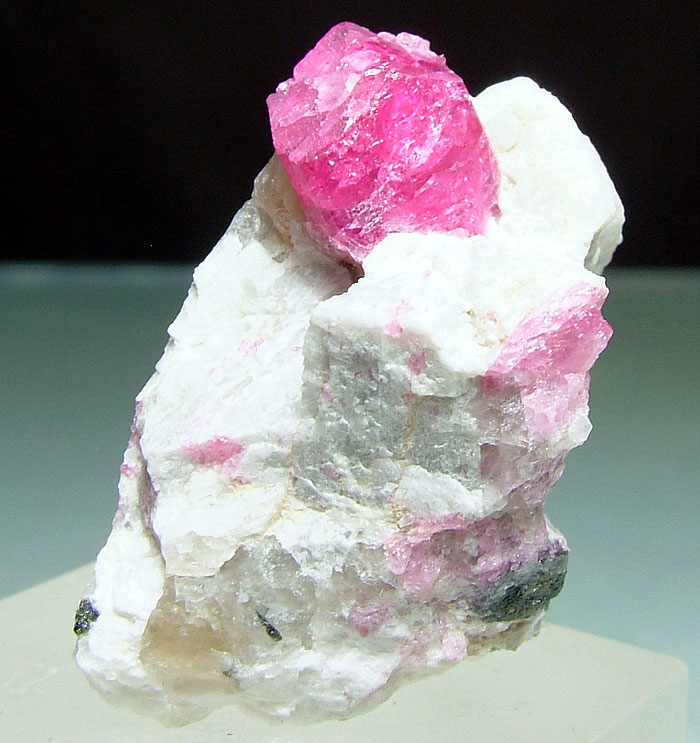 Liddicoatite