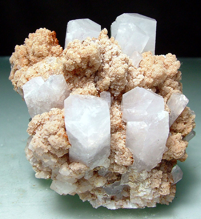 Manganoan Calcite