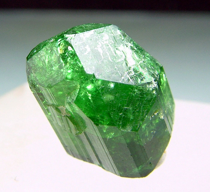 Oxy-vanadium-dravite