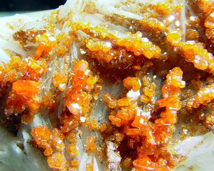 Vanadinite On Baryte