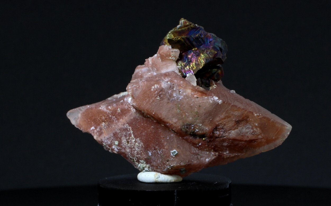 Chalcopyrite & Calcite