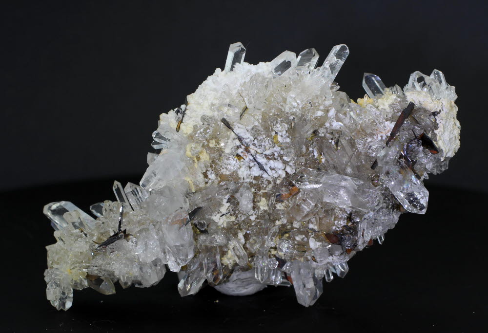 Brookite & Quartz