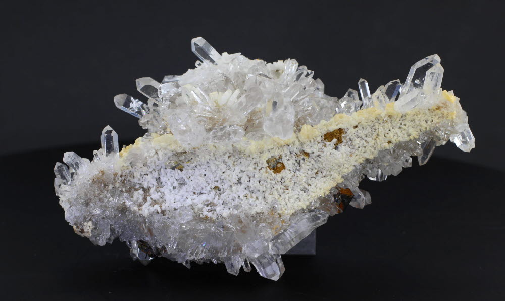 Brookite & Quartz