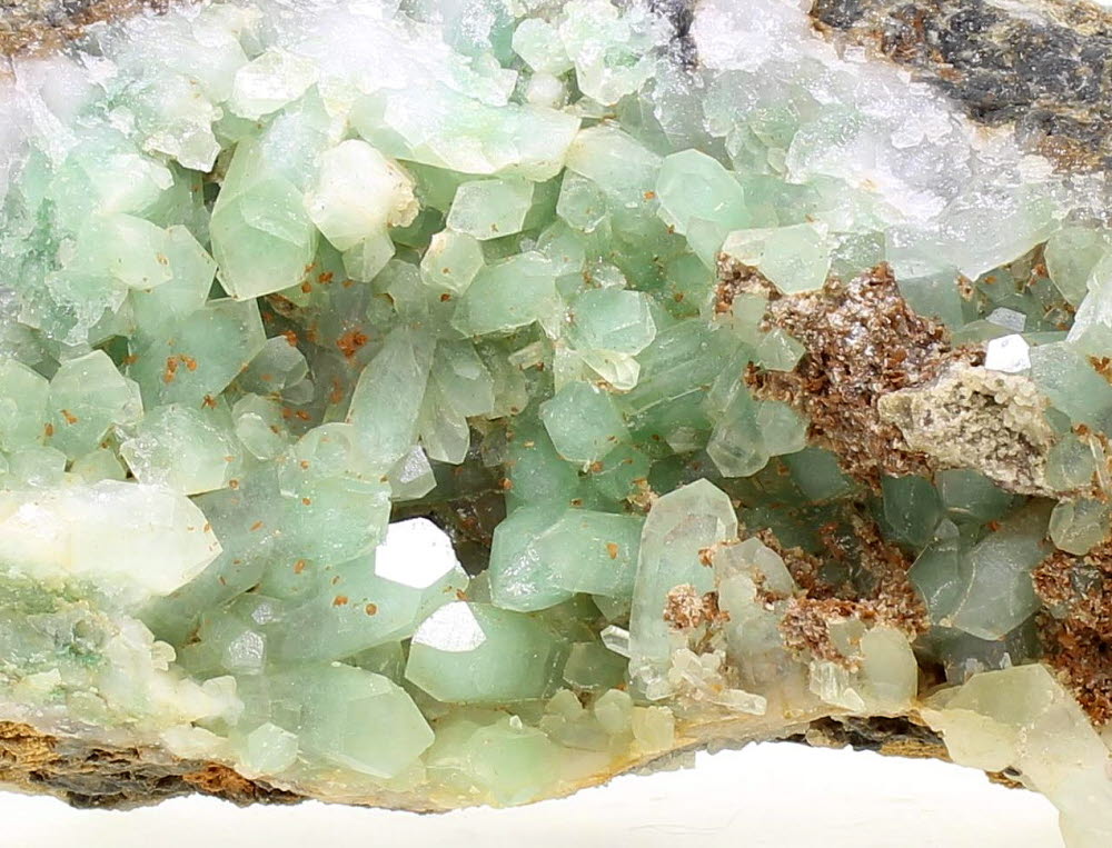 Quartz With Fuchsite Inclusions