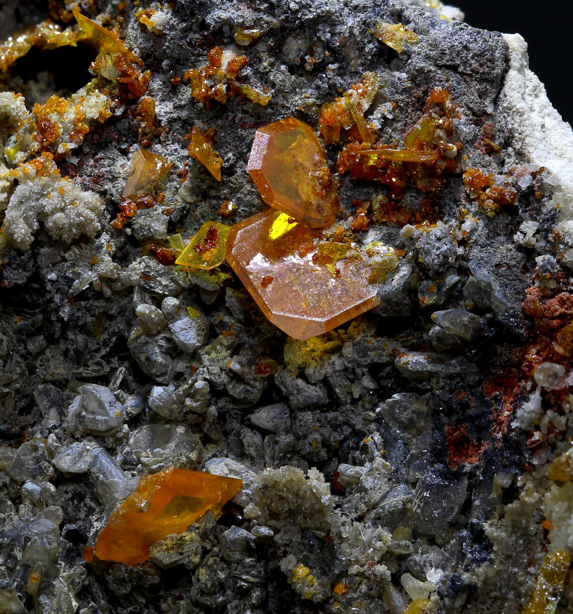 Wulfenite & Cerussite