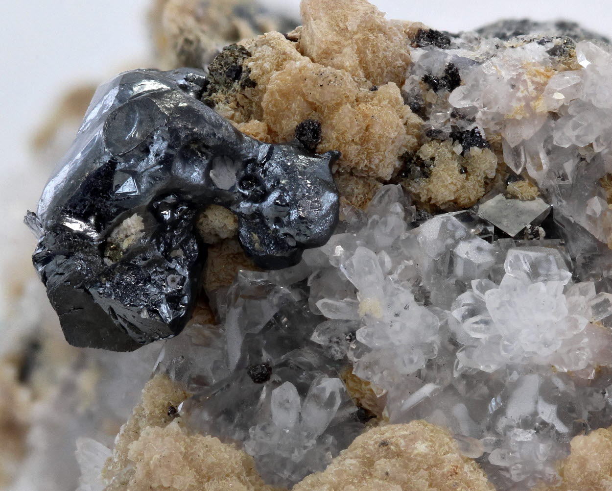 Pyrargyrite Manganoan Calcite & Fluorite