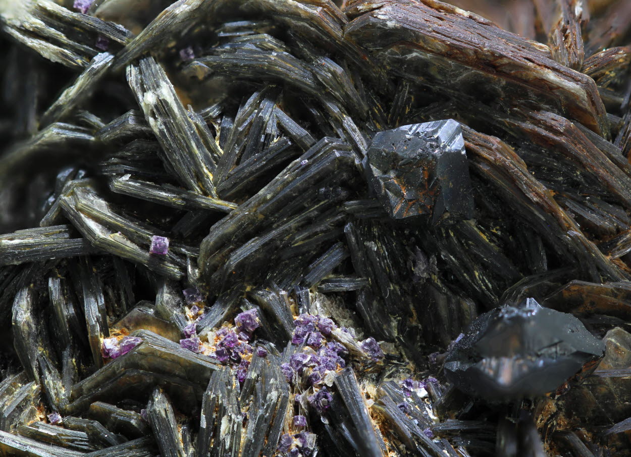 Cassiterite Fluorite & Zinnwaldite