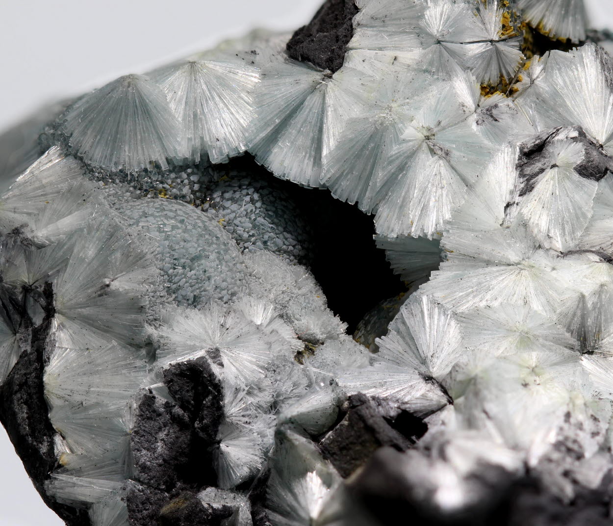Wavellite