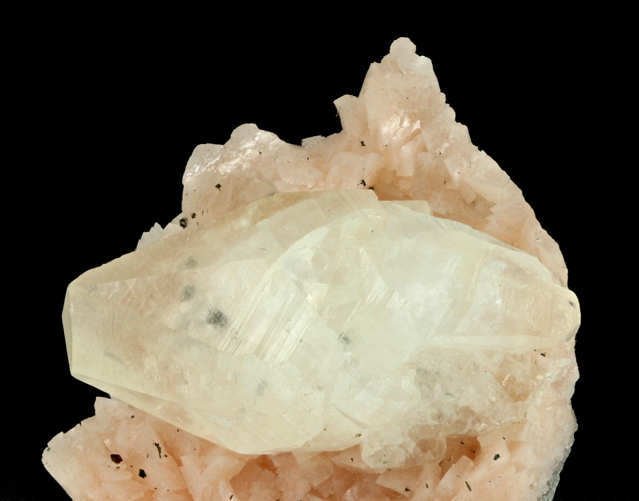 Dolomite & Calcite With Chalcopyrite Inclusions
