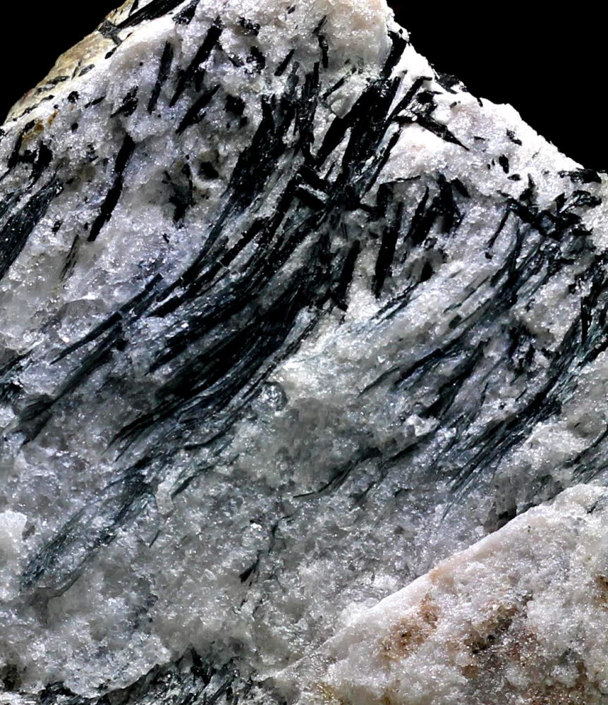 Aenigmatite