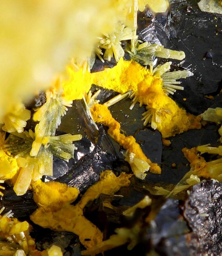 Greenockite & Hemimorphite With Sphalerite