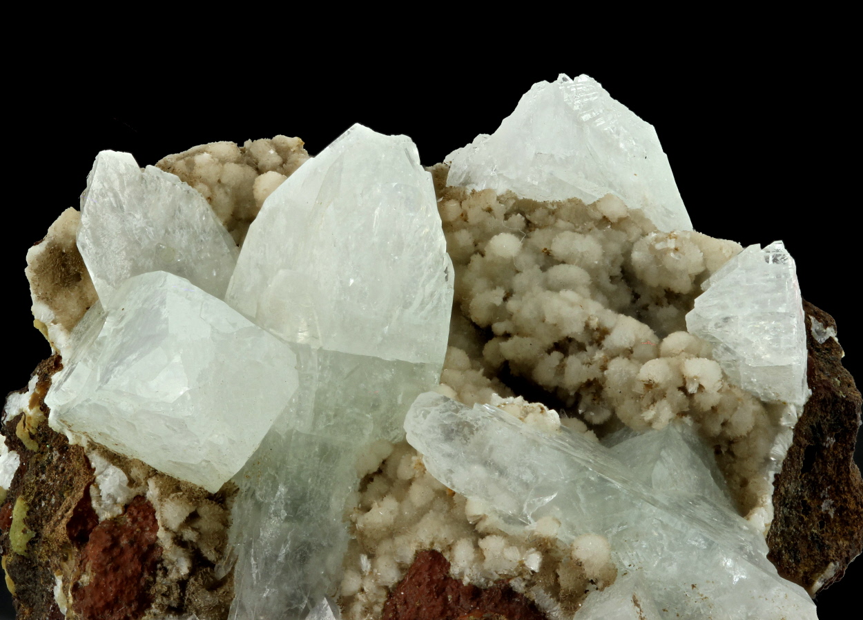 Apophyllite & Thomsonite