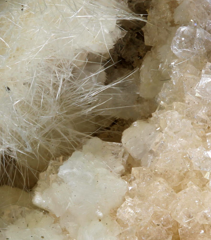 Mesolite Thomsonite & Chabazite