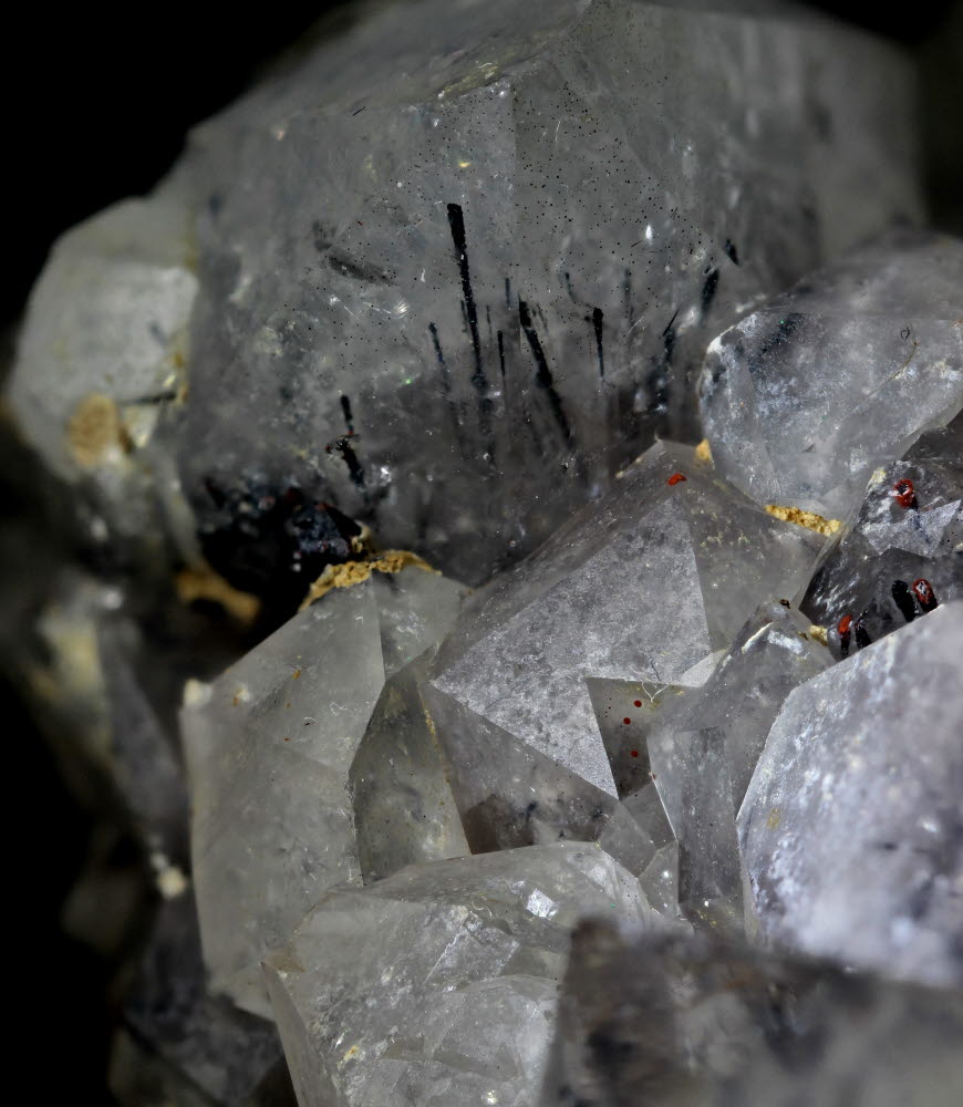 Quartz With Rutile & Hematite Inclusions