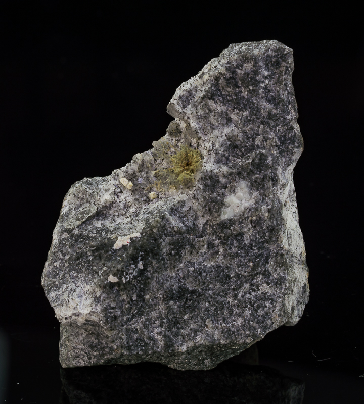 Korobitsynite & Sazhinite