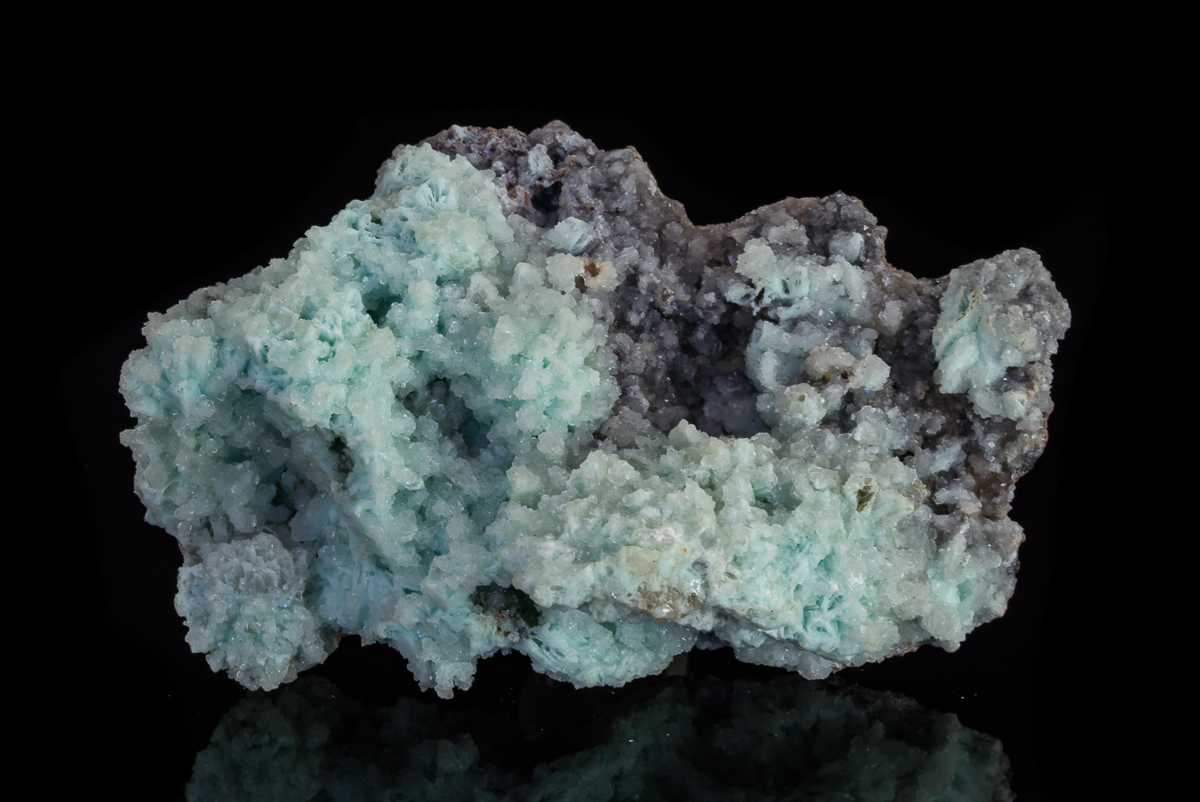 Hemimorphite Fluorapatite & Tarbuttite