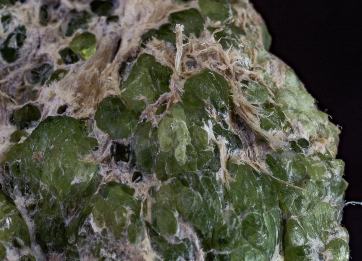 Demantoid & Chrysotile