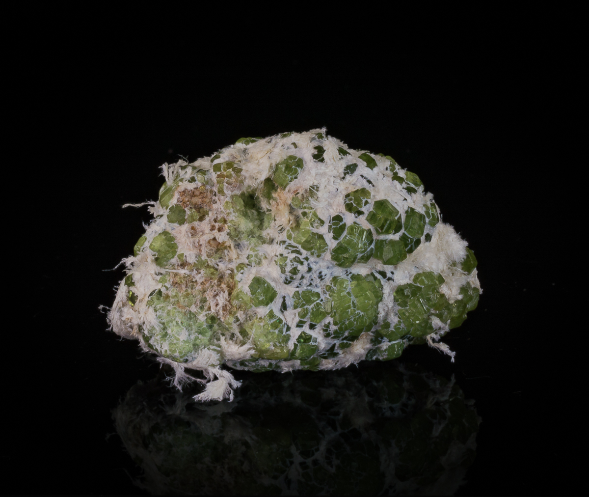 Demantoid & Chrysotile