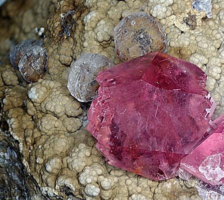 Fluorite & Rhodochrosite