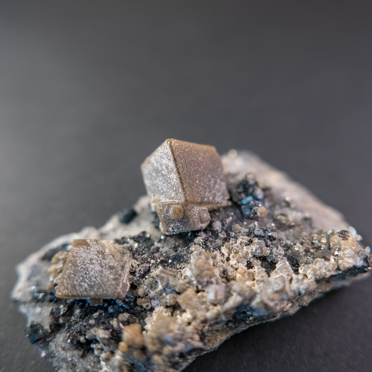 Siderite With Chalcopyrite