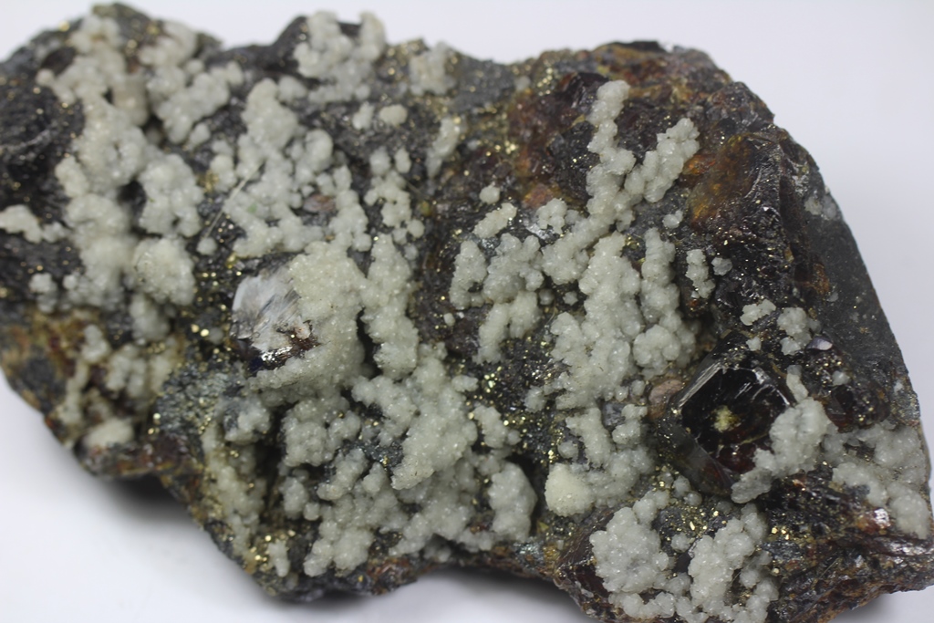 Sphalerite Pyrite & Calcite