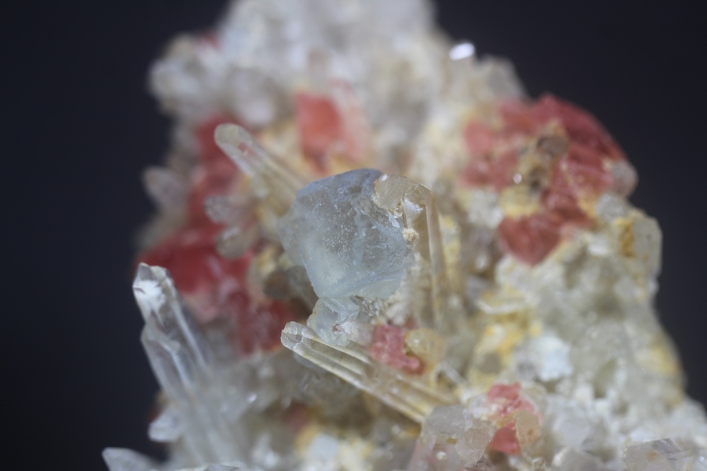 Rhodochrosite Quartz & Fluorite