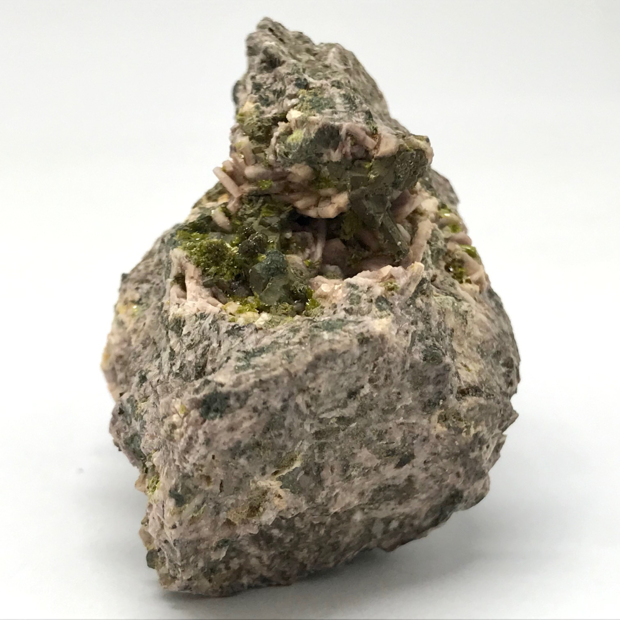 Clinozoisite