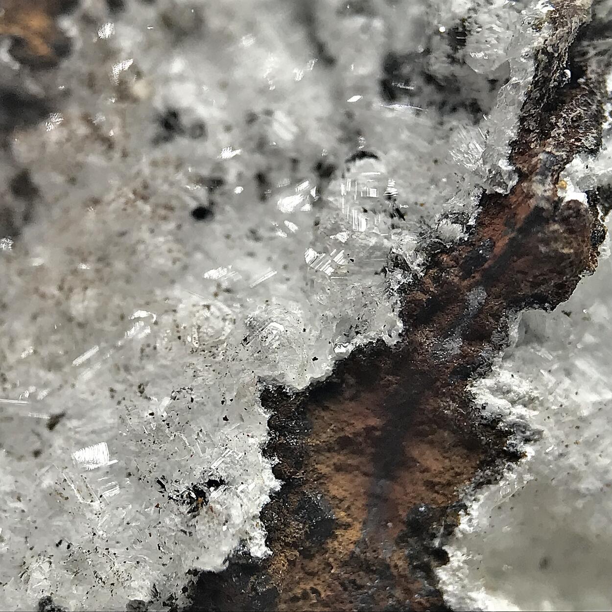 Hydrozincite