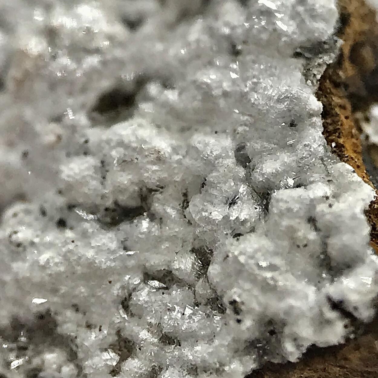 Hydrozincite