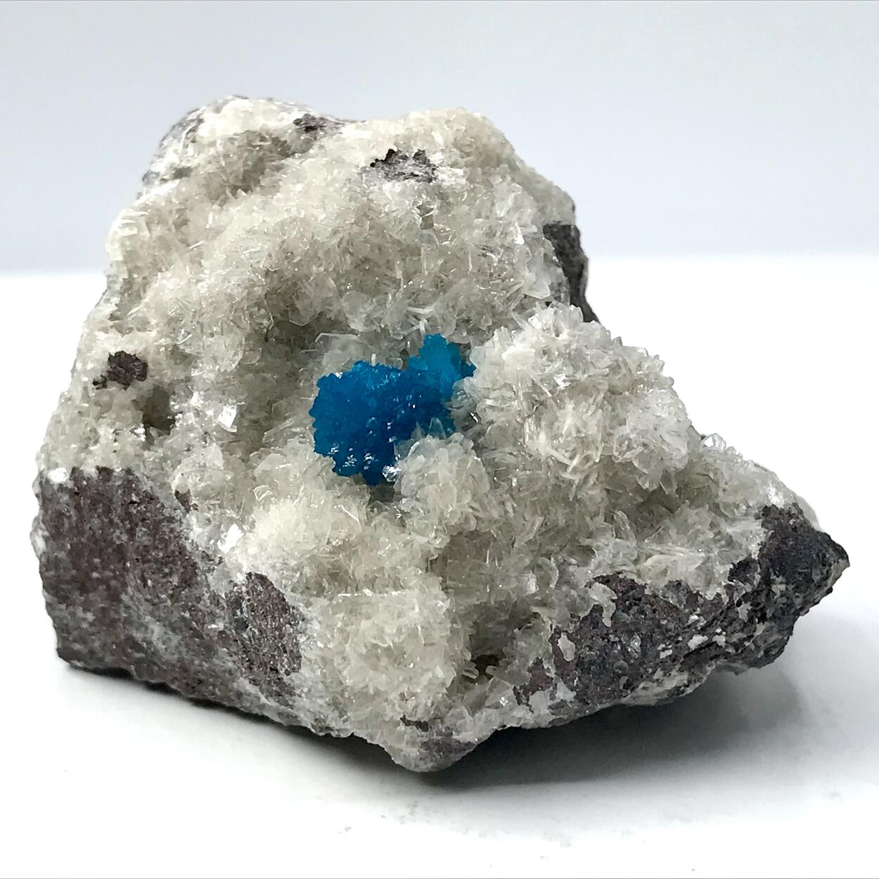 Cavansite