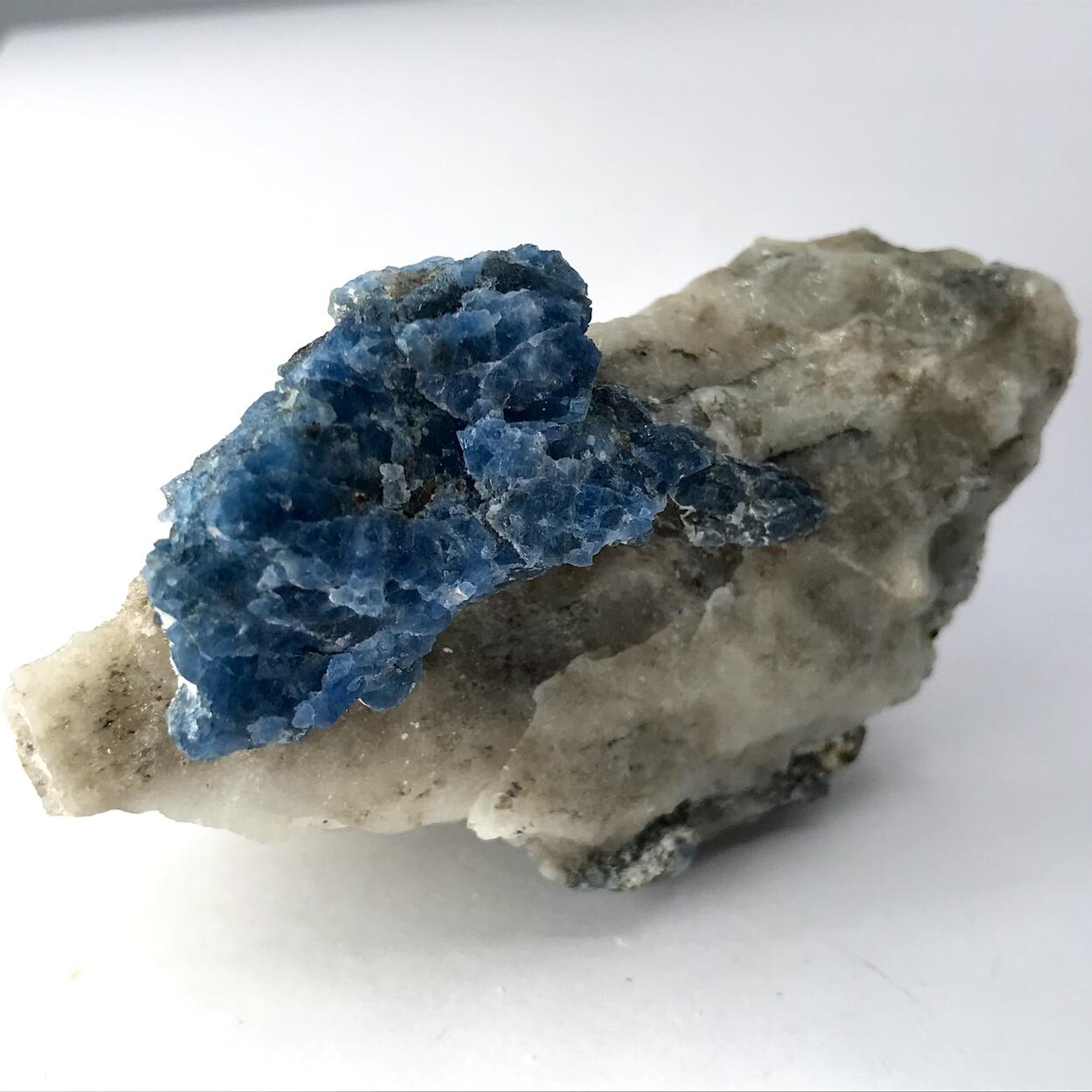 Afghanite