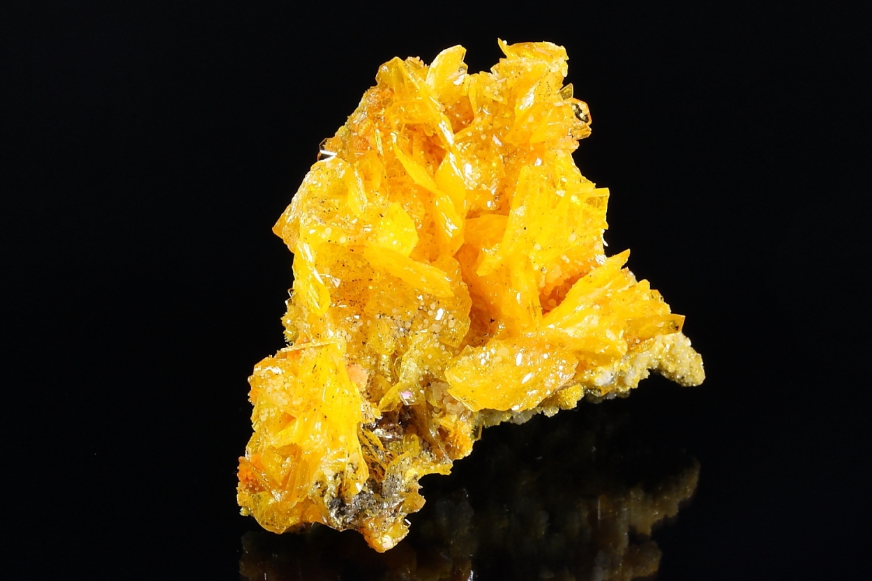 Wulfenite