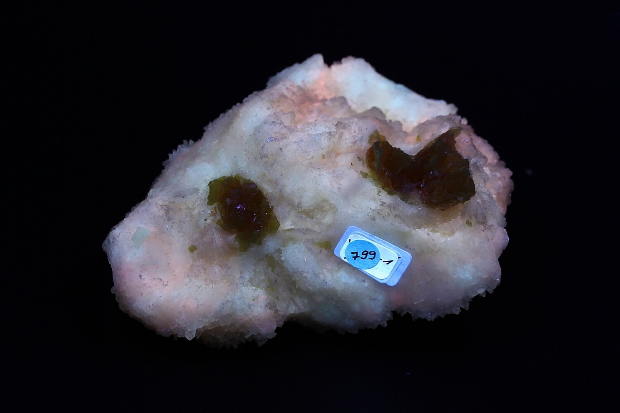 Sulphur & Calcite Psm Aragonite